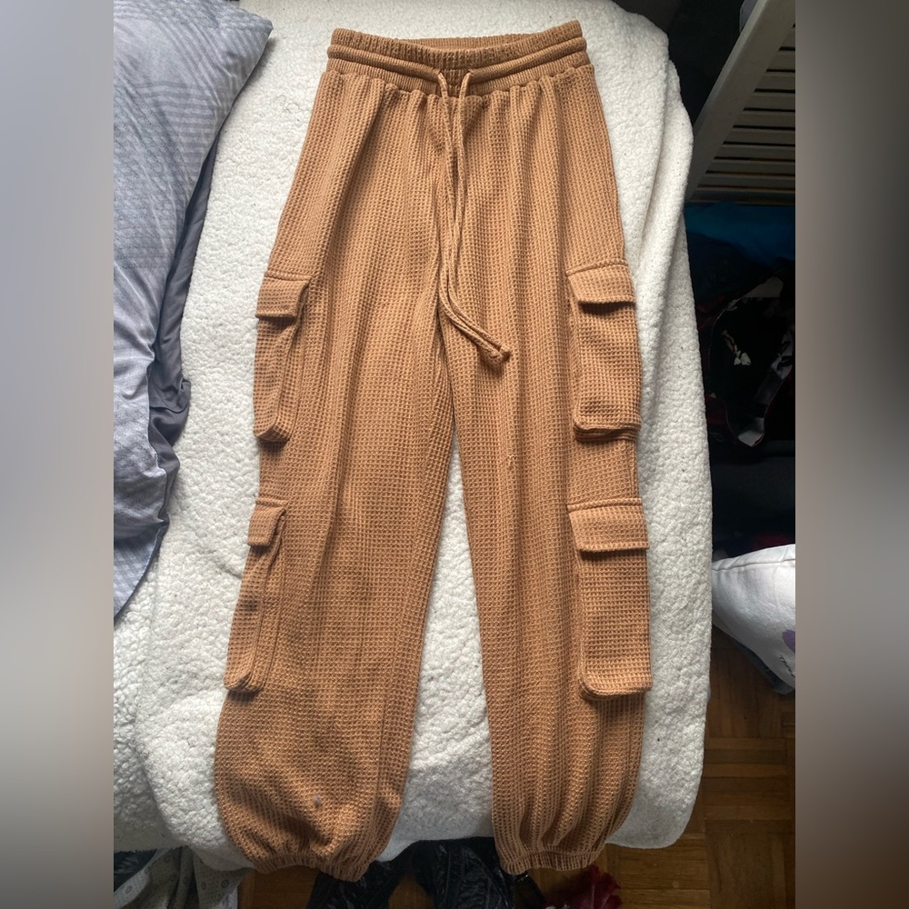 CARGO PANTS